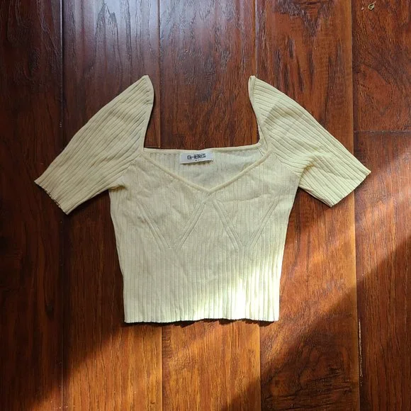 4th & Reckless Aubrey Knitted Crop Top Cream - Picture 4 of 7